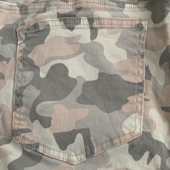 New Directions Curvy Skinny Capri Denim Jeans Size 24W - Picture 11 of 11